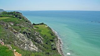 Thracian Cliffs - Hole 6