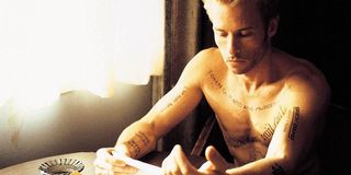 Guy Pearce in Memento