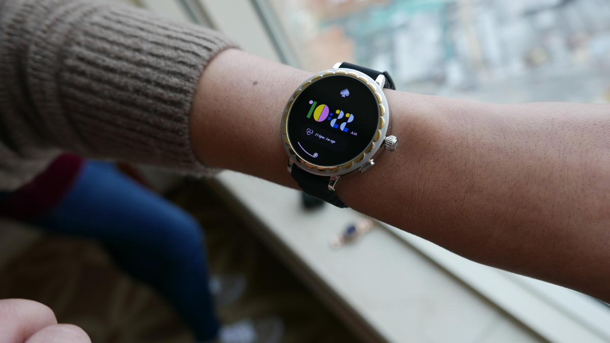 Enkelhed sø glas Kate Spade's Scallop 2 Smartwatch Is A Whimsical Take on Wear OS | Tom's  Guide