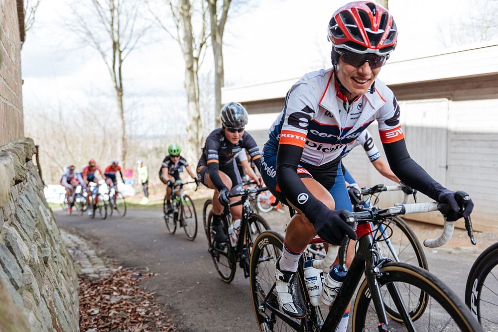 Ashleigh Moolman Pasio takes on Banenberg - Women's Gent Wevelgem 2016