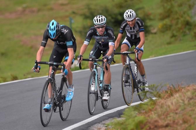 Chris Froome (Team Sky) trying to get back to the Contador group