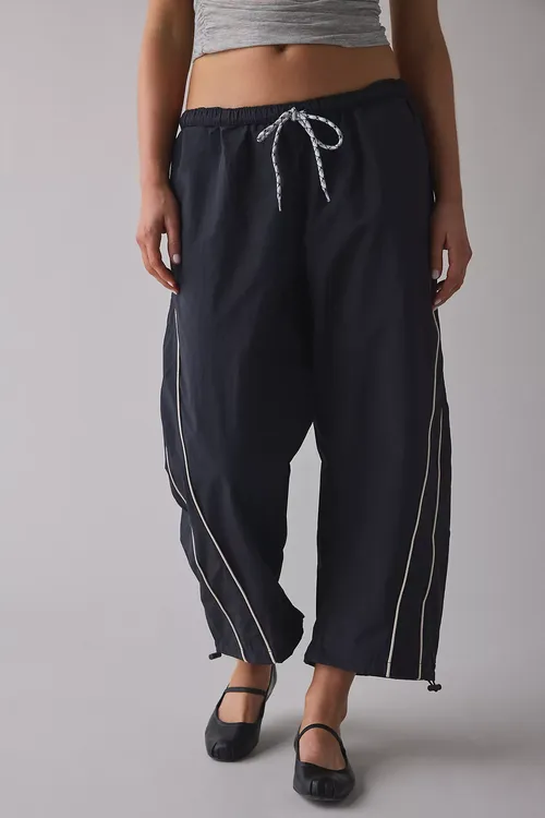 Bdg Fast Track Low-Rise Cropped Nylon Pant