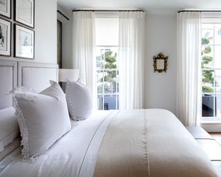 bedroom with white bedding