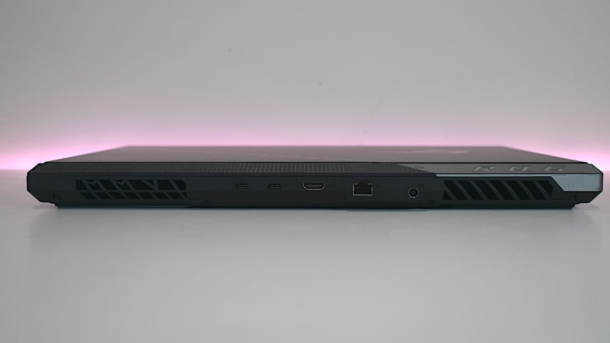 ASUS ROG Strix Scar 17 SE