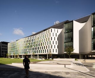 homas Street building, Sydney, by Durbach Block Jaggers Architects and BVN