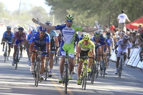 Elia Viviani (Liquigas-Cannondale) wins stage 6 at the Tour de San Luis