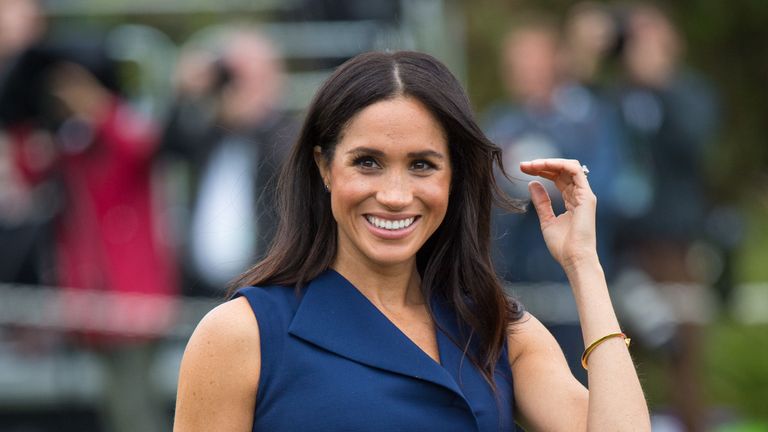 melbourne, australia october 18 meghan, duchess of sussex attends a reception at government house on october 18, 2018 in melbourne, australia the duke and duchess of sussex are on their official 16 day autumn tour visiting cities in australia, fiji, tonga and new zealand photo by dominic lipinski poolgetty images