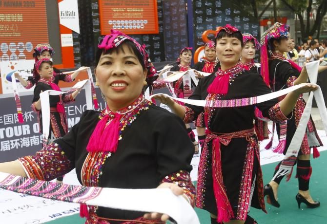 Performers at stage 6 of Tour of Hainan