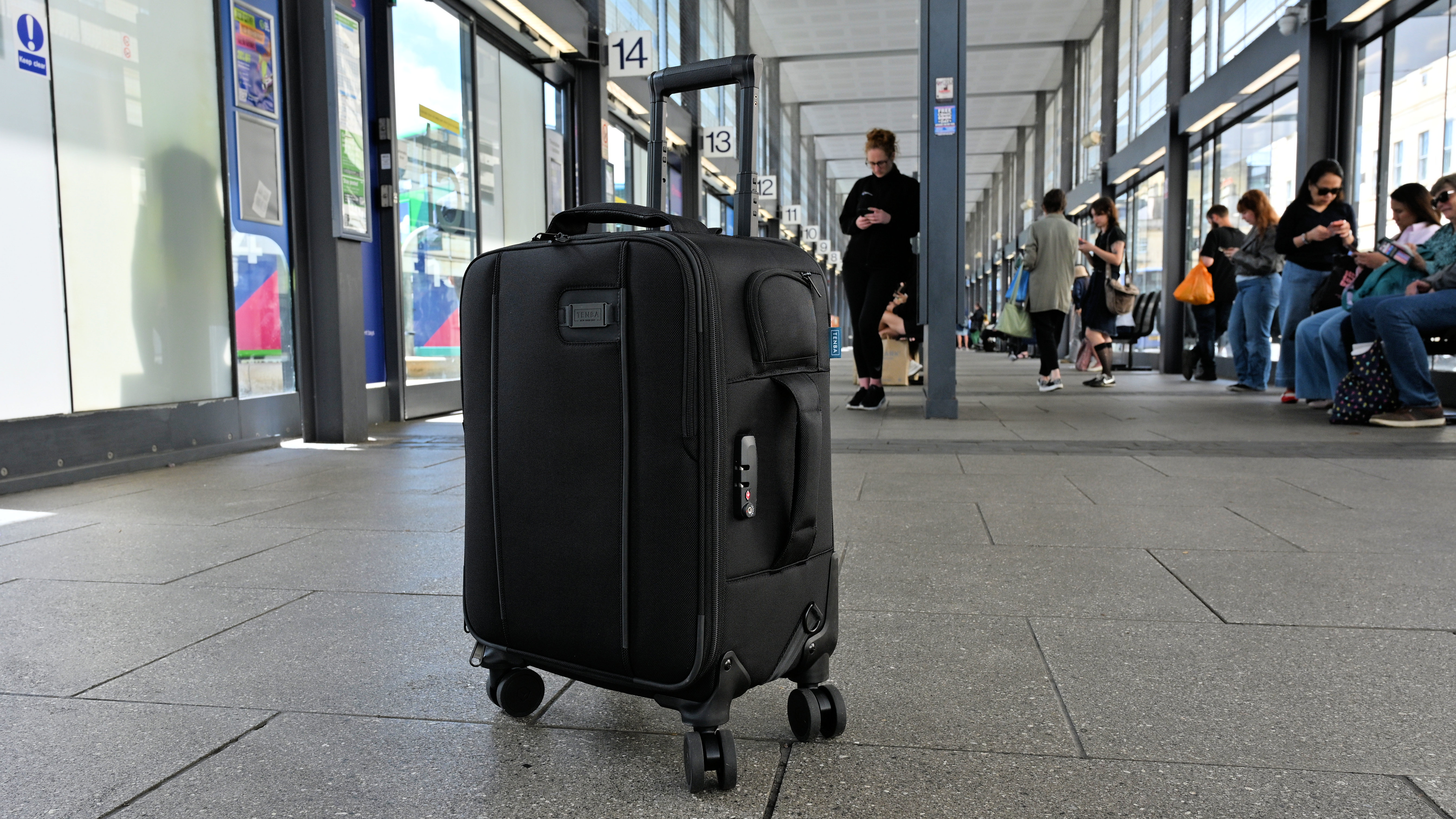 Tenba Roadie v2 Spinner 21 International product image