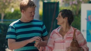 Jesse Plemons and Molly Shannon in Other People
