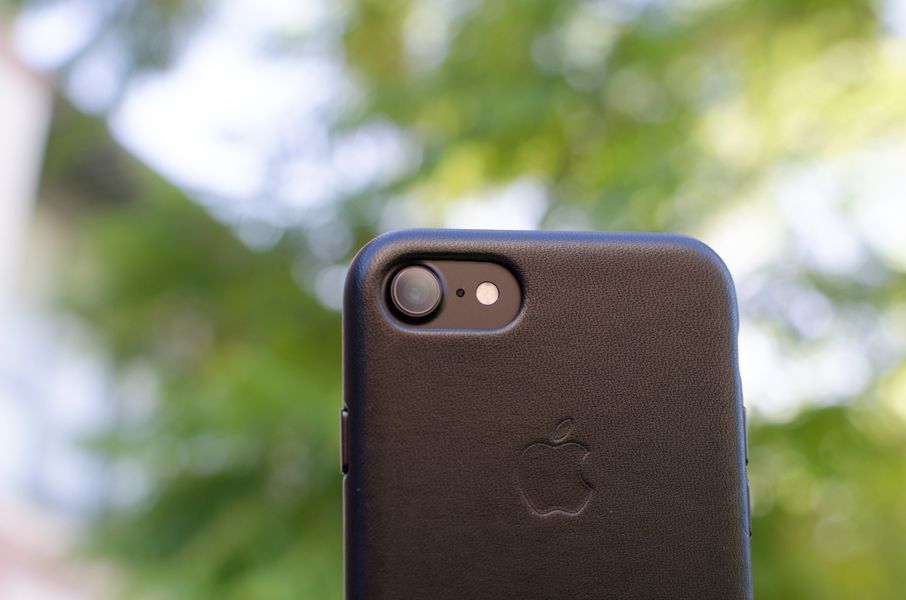 Apple iPhone 7 image: The jet black finish is beautiful, but scuffs easily, so you're best off hiding it inside a case.