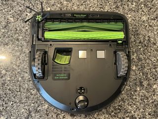 The underside of the iRobot Roomba s9+