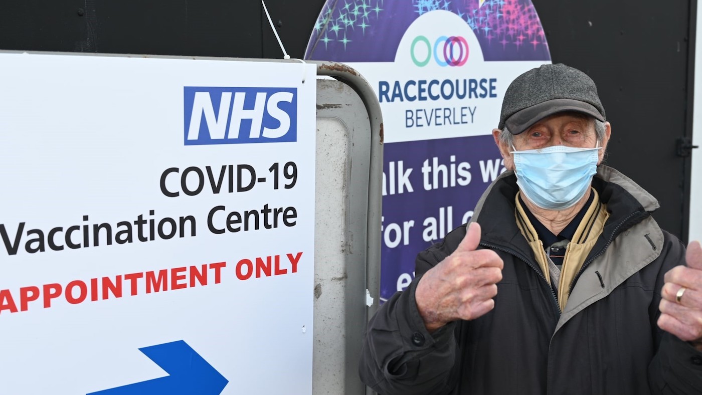 Beverley-vacc-site-sign.jpg