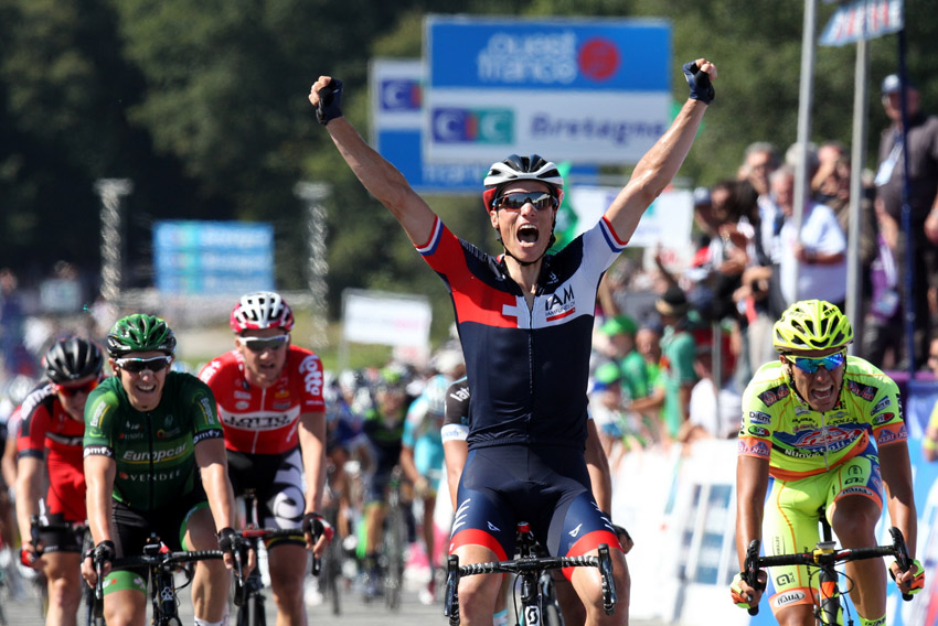 Sylvain Chavanel continues winning streak with GP Plouay victory ...