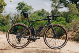 New Specialized Crux goes all in on aero gravel, with a 15-watt improvement, new geometry, and lighter builds