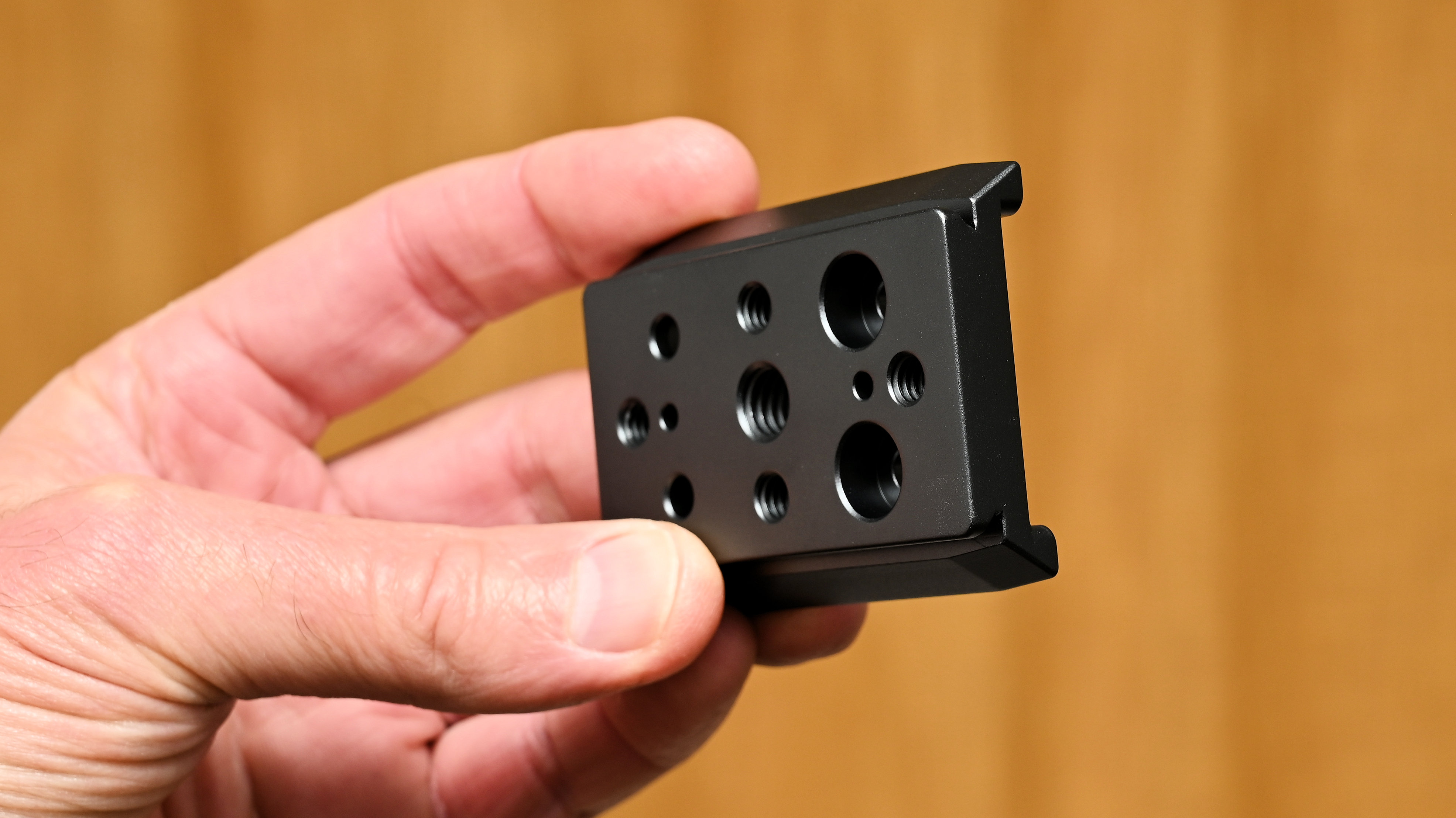 Benro QRB95DUAL Quick Rotation Lens Bracket