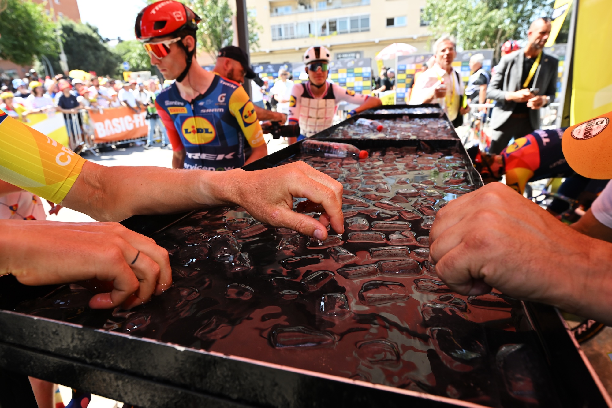 GRANOLLERS, SPAIN - JULY 06: Refreshment area prior to 113th Tour de France 2026, Stage 3 a 195.9km stage from Granollers to Les Angles 1801m / #UCIWT / on July 06, 2026 in Granollers, Spain. (Photo by Tim de Waele/Getty Images)