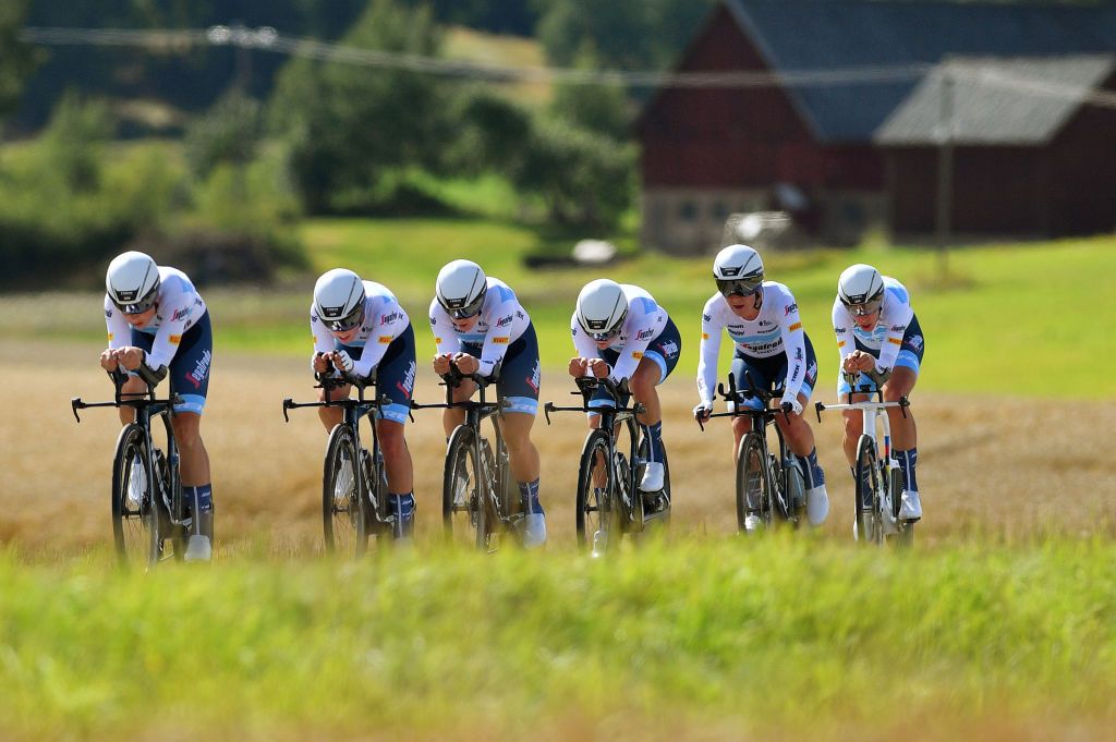 VARGARDA SWEDEN AUGUST 06 A general view of Audrey CordonRagot of France Amalie Dideriksen of Denmark Lauretta Hanson of Australia Chloe Hosking of Australia Shirin Van Anrooij of Netherlands Ellen Van Dijk of Netherlands and Team Trek Segafredo sprint during 15th Postnord Vrgrda WestSweden TTT a 356km team time trial from Vargarda to Vargarda UCIWWT VargardaCycling on August 06 2022 in Vargarda Sweden Photo by Luc ClaessenGetty Images