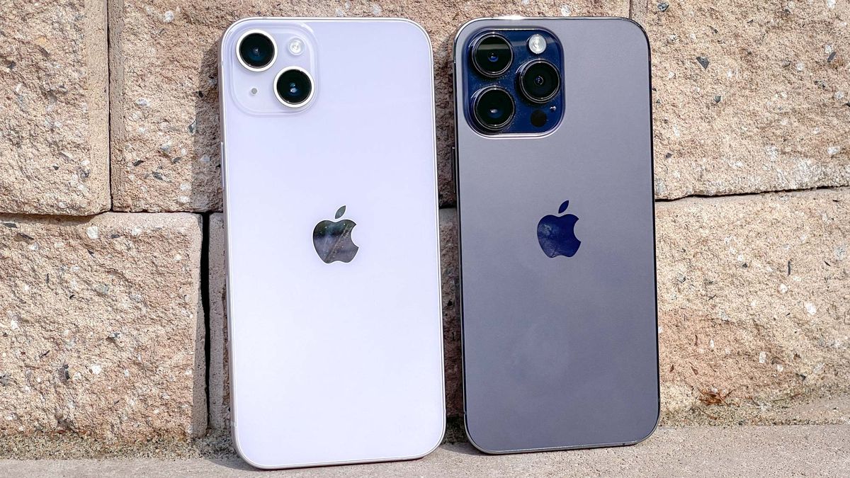iPhone 14 Plus vs iPhone 14 Pro Max — this is the iPhone I'd choose