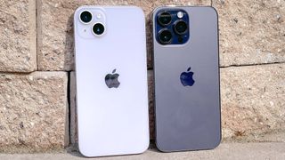 iPhone 14 плюс против iPhone 14 Pro Max