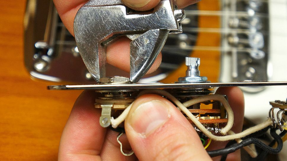 How to install a kill switch on your guitar Guitar World