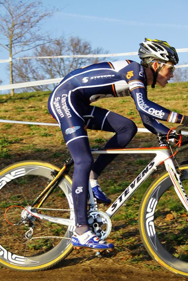 Luke Keough (Champion System p/b Keough Cyclocross) shows his jet-stream form.