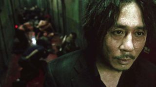 Beste asiatiske filmer: Bilde av en mann i filmen Oldboy