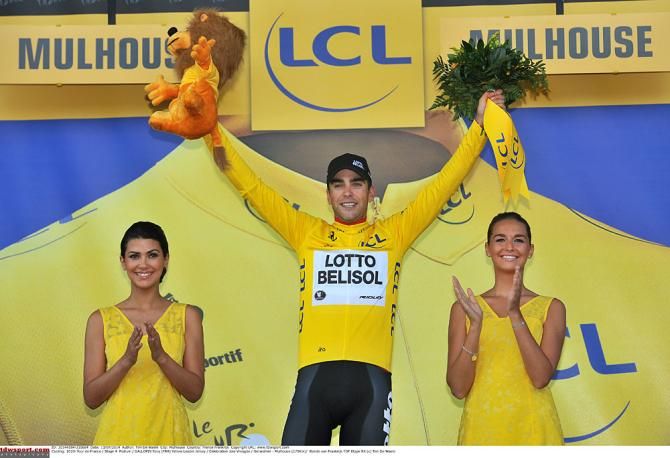 Tony Gallopin (Lotto-Belisol) on the podium after stage 9 and clearly enjoying his time in yellow.