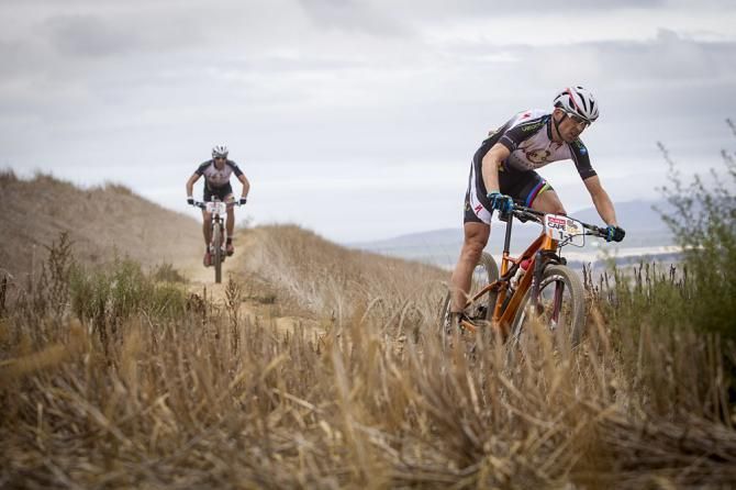 Christoph Sauser and Frantisek Rabon during the prologue