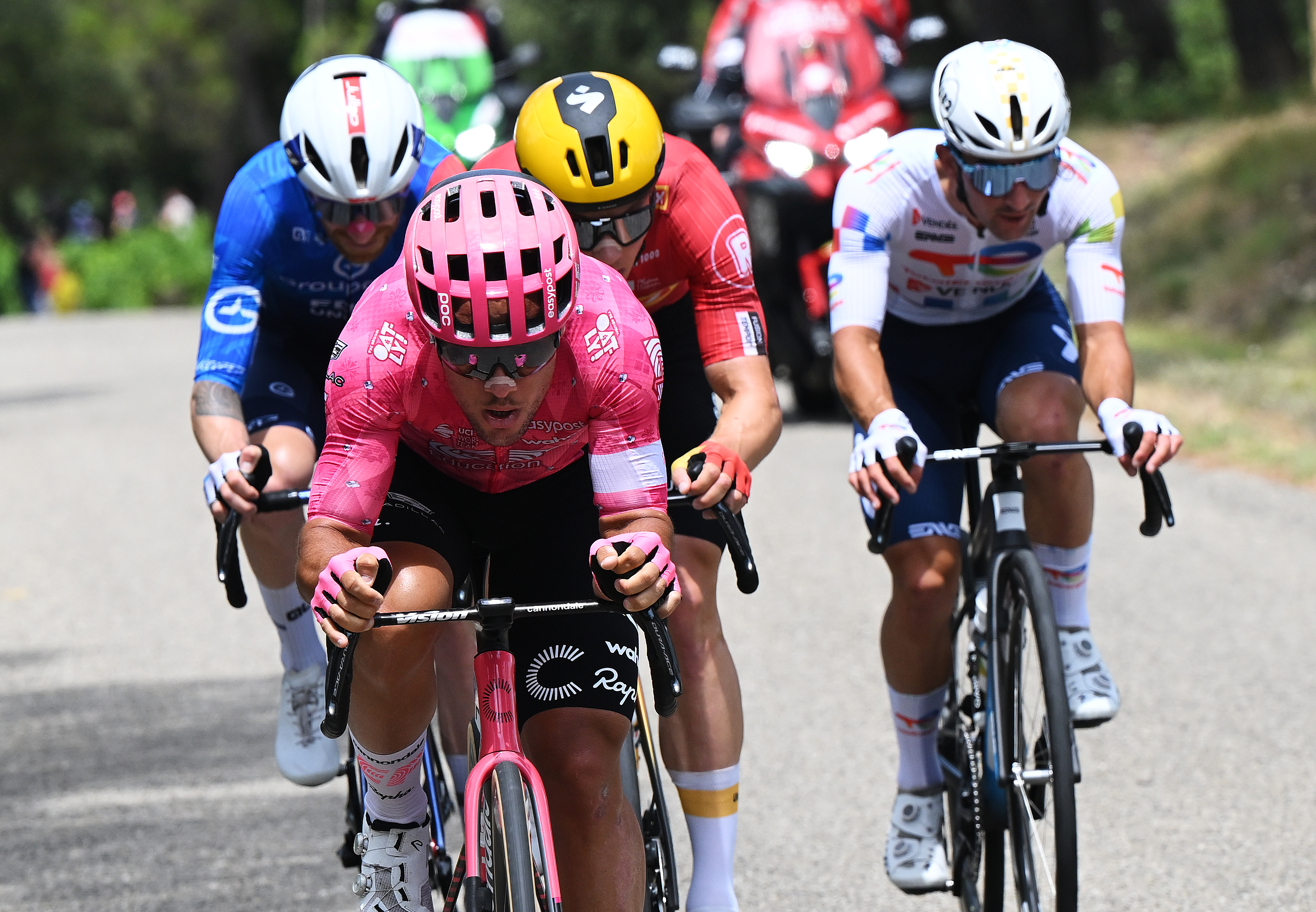 VALENCE, FRANCE - JULY 23: Vincenzo Albanese of Italy and Team EF Education - EasyPost competes in the breakaway during the 112th Tour de France 2025, Stage 17 a 160.4km stage from Bollene to Valence / #UCIWT / on July 23, 2025 in Valence, France. (Photo by Dario Belingheri/Getty Images)