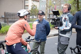 Levi Leipheimer talks with Ian Boswell at The Growler 2024