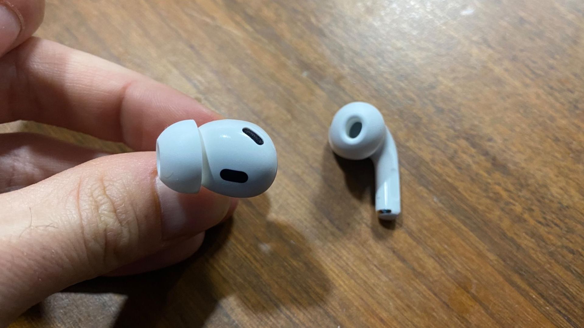 Apple AirPods Pro 2