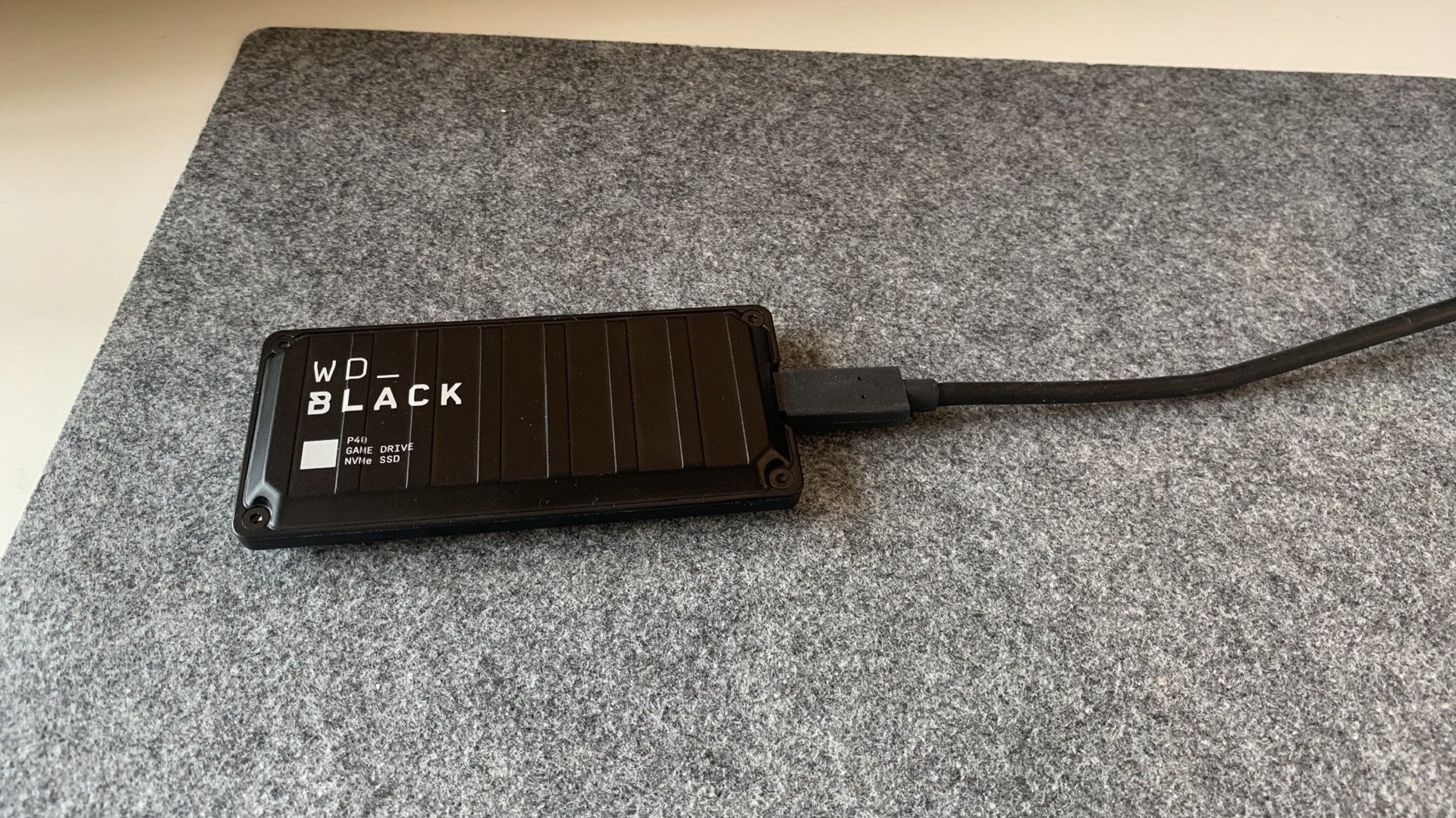 Die WD_Black P40 überzeugt mit fairer Preis-Leistung sowie toller Optik und einfacher Nutzung immens