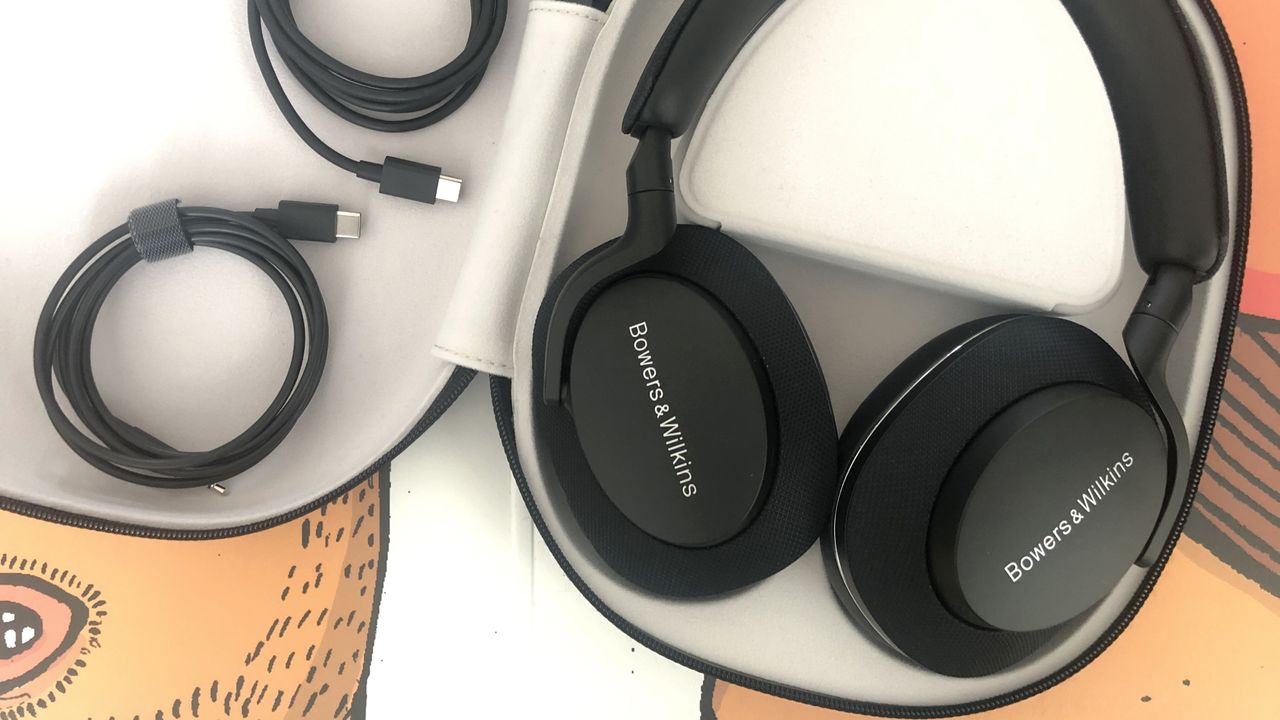 Bowers &amp; Wilkins PX7 S2 headphones review