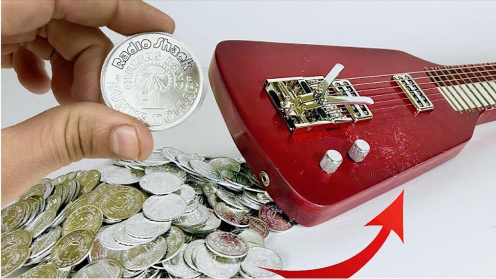 YouTube guitar builder Burls Art melts down 1,600 RadioShack dollar