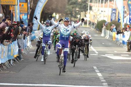 Stephane Poulhies (Saur - Sojasun) won the sprint in Ales.