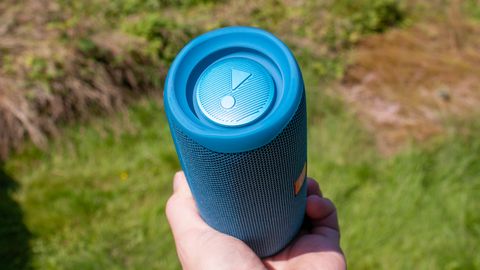 JBL Flip 6 vs JBL Flip 5: which portable speaker is right for you ...