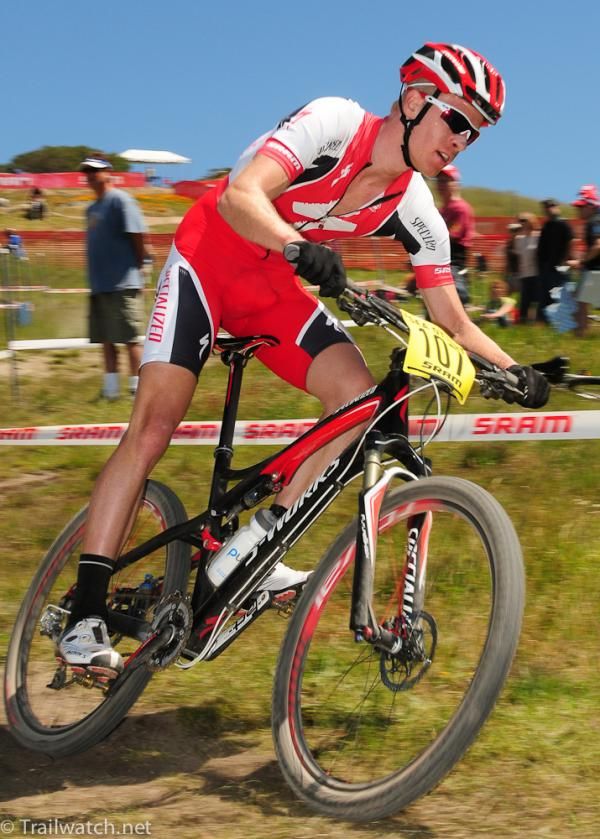 Max Plaxton (Specialized) corners with one lap to go in the Sea Otter short track race.