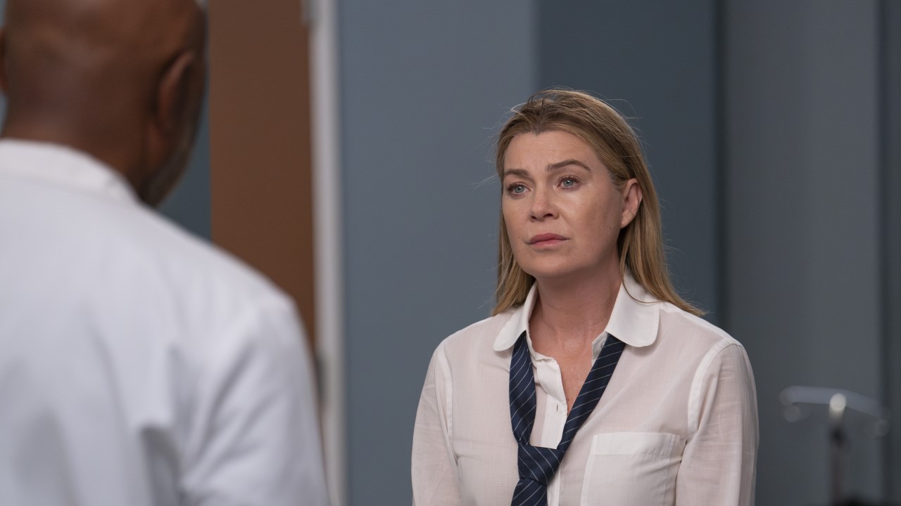 Meredith Gray habla con Richard Webber sobre Grey's Anatomy en la temporada 21.