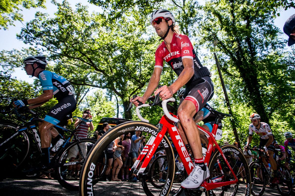 Kiel Reijnen (Trek) on the steep climb