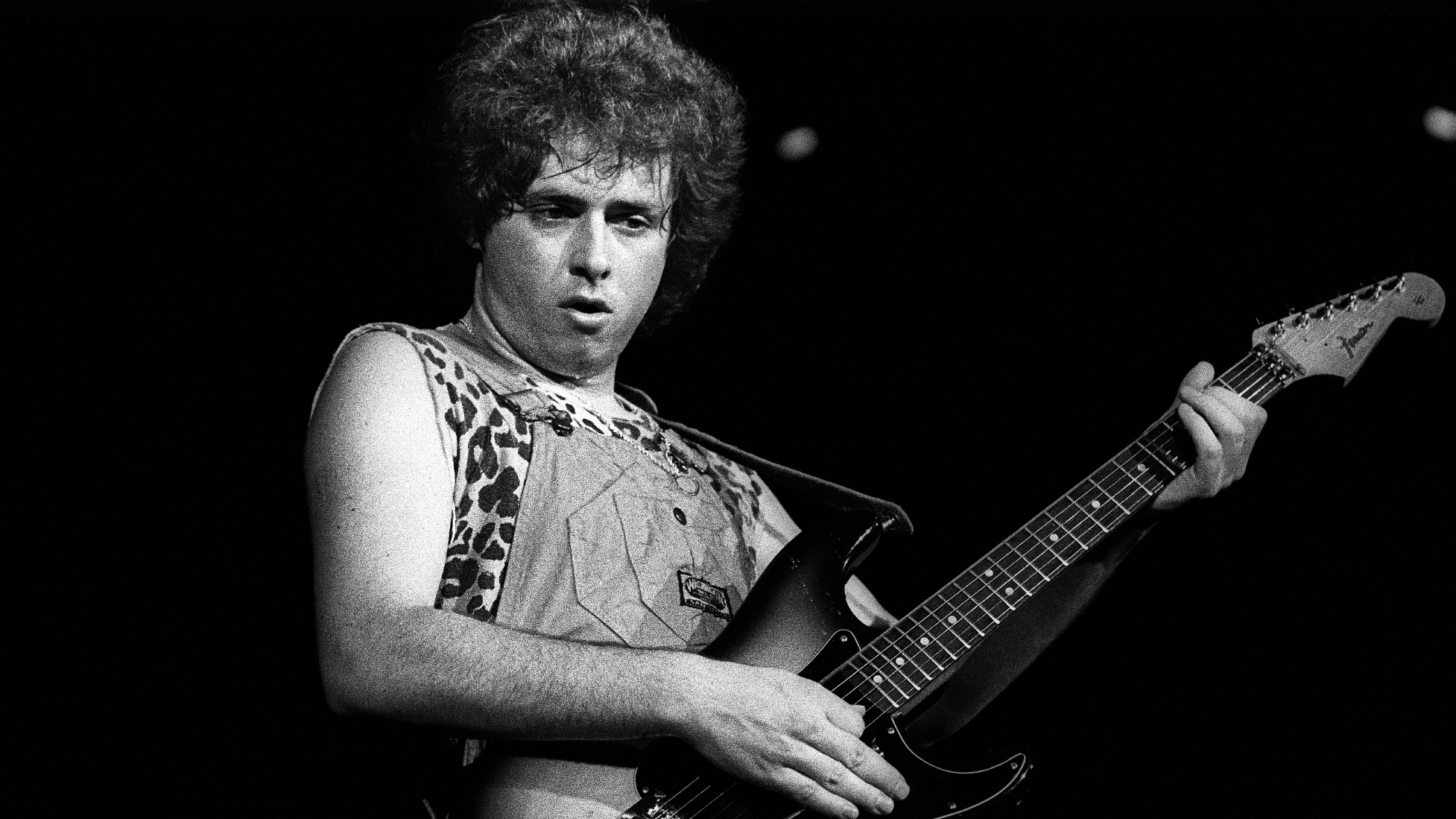 Steve Lukather of Toto performs live on stage at 'Muziekcentrum Vredenburg, Utrecht, Netherlands, 26th September 1982