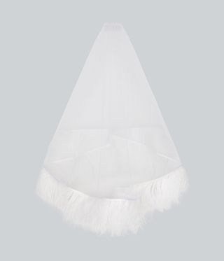 Alternative bridal accessories Feather veil by Christopher Kane
