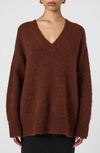 Oversize V-Neck Sweater