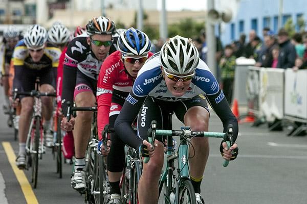 Aaron Donnelly (Jayco/Skins) powers the peloton into the final lap to stage five in Burnie.