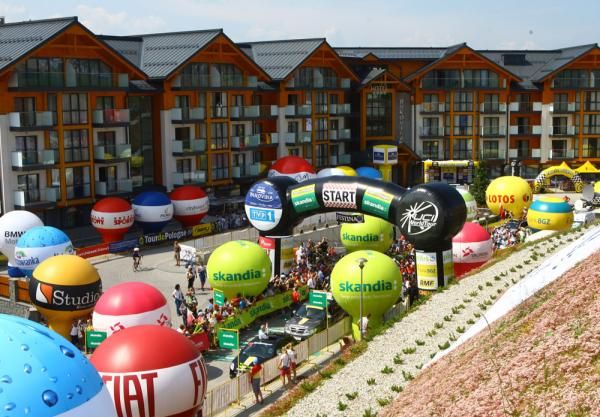 It's not an air balloon festival, it's the start of stage 6 of the Tour of Poland