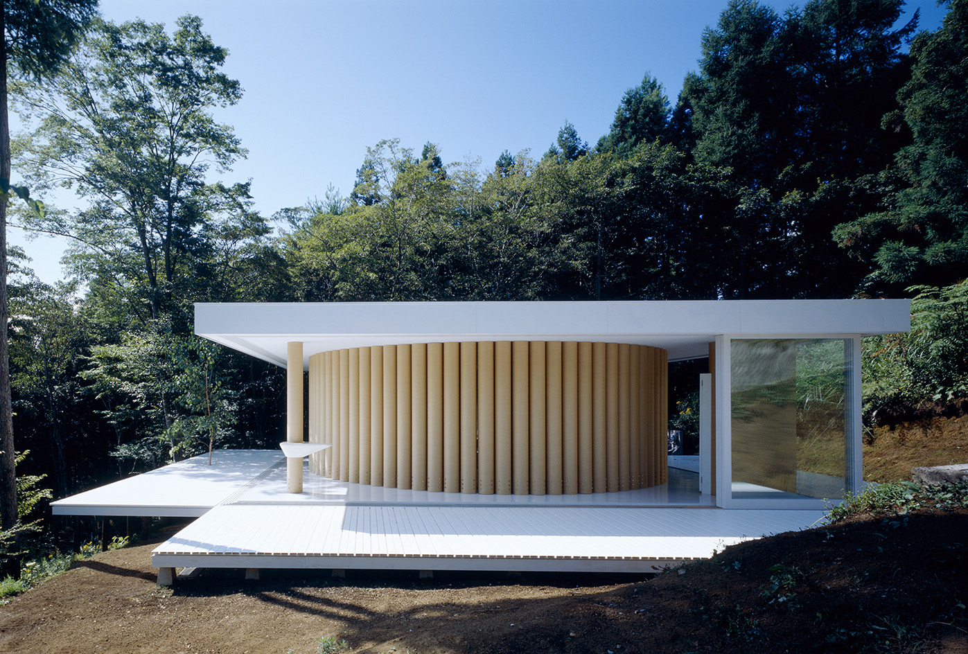 paper house by Shigeru Ban Architects