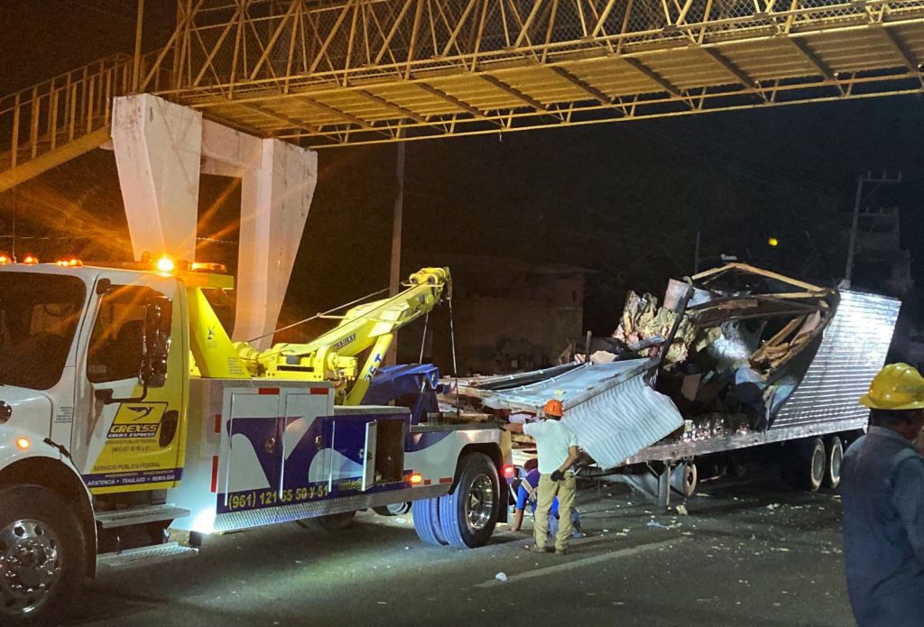 Truck crash in Mexico