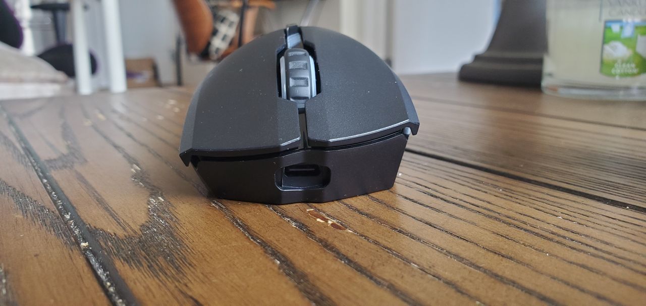 Cooler Master MM831