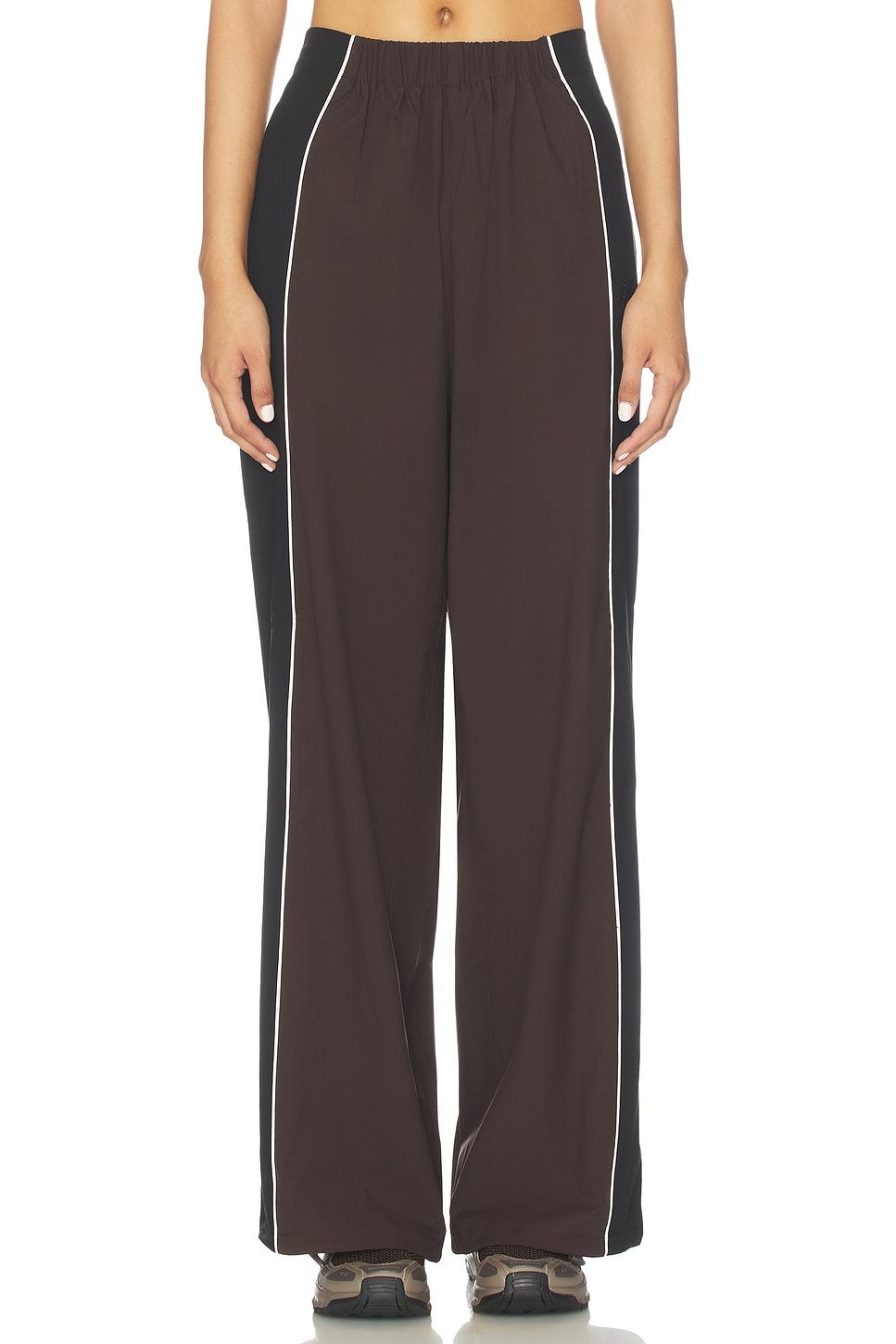 Crispy Woven Pant
