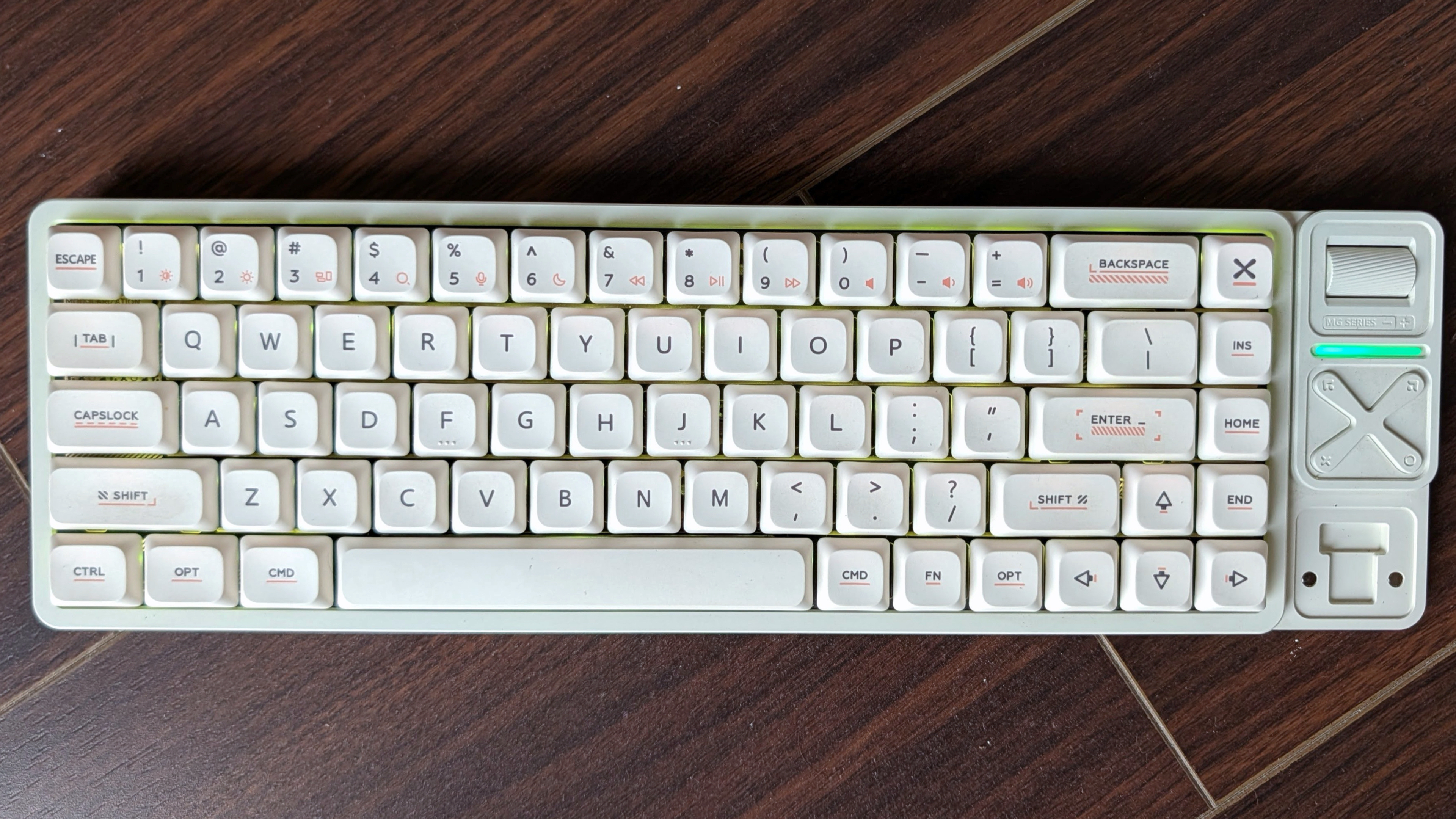 Iquinix Magi65 Pro